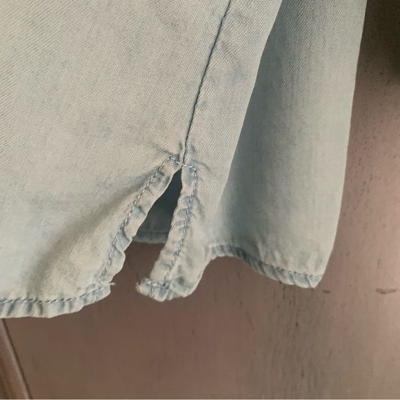 Grace Elements Blue Ruffled Bell Sleeve Blouse - Picture 5 of 7